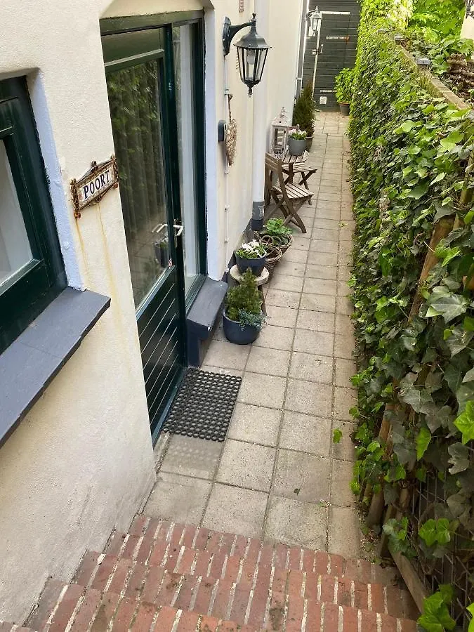 Pension Hendriks Zandvoort 0*,  Niederlande