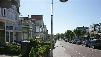 Pension Hendriks Zandvoort Lägenhet